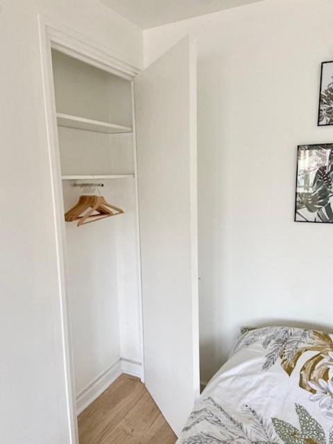 Studio Moderne Refait A Neuf Avec Balcon Apartman Valence  Kültér fotó